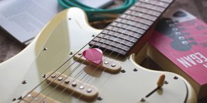 guitarra boa e barata